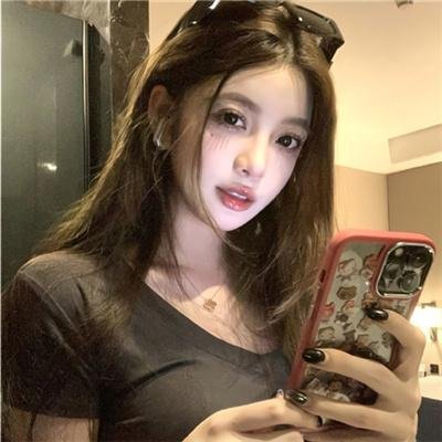 深夜的奇葩恋爱图鉴 在线观看